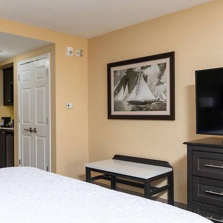 Hampton Inn Holland Εξωτερικό φωτογραφία